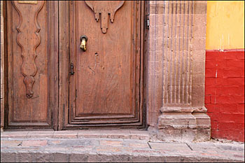 Hand, San Miguel